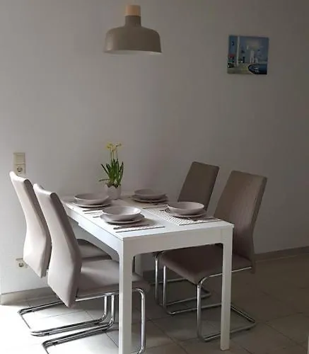 Happy 탄게르문데